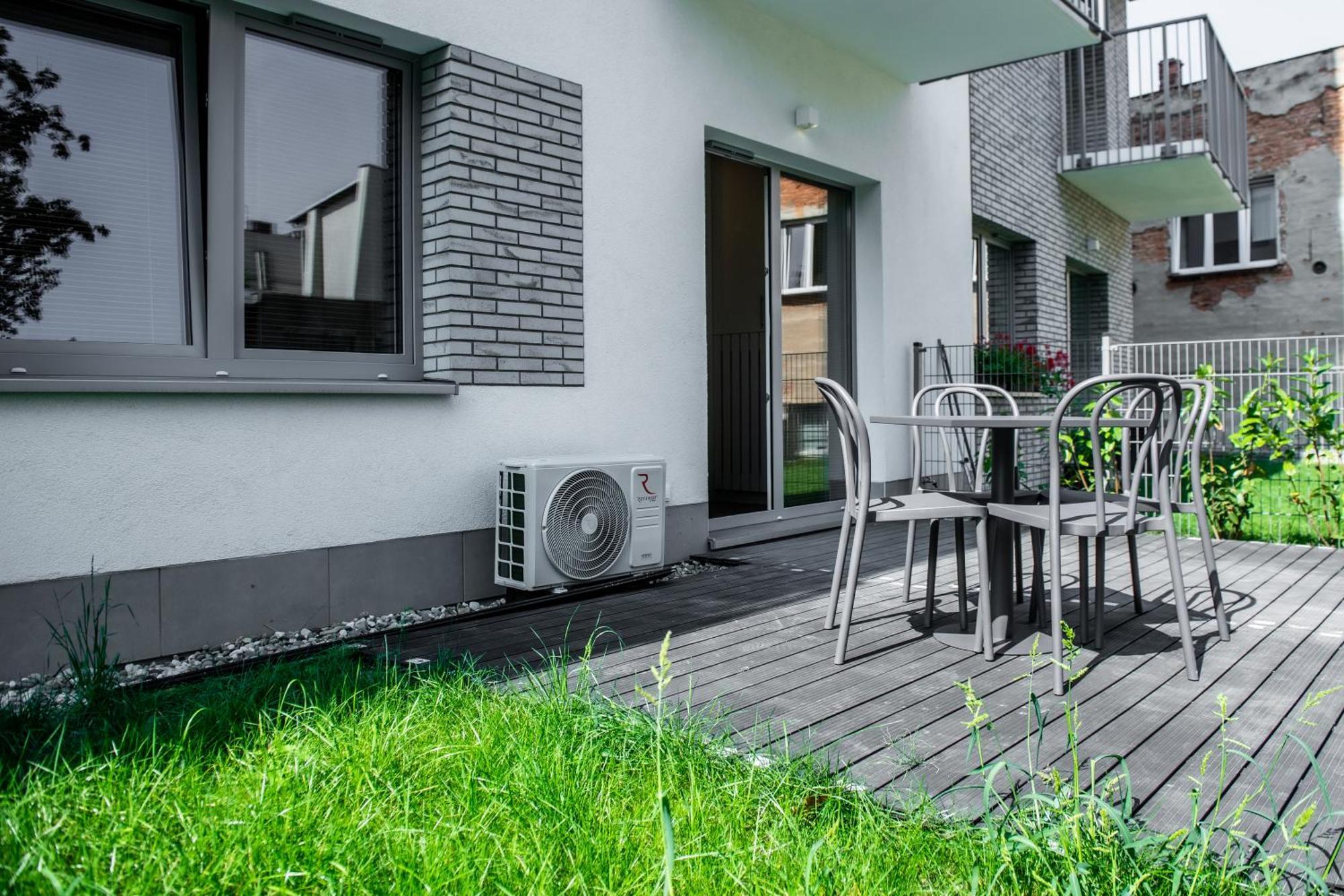Apartament Mikolowska Z Tarasem Gliwice Dış mekan fotoğraf